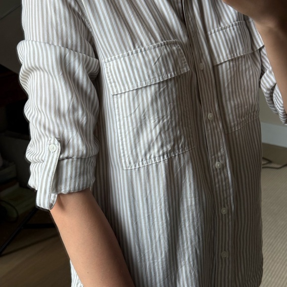 FINAL SALE Aritzia - Babaton Striped Button-Up Shirt - Picture 4 of 9